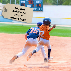 runner being tagged in baseball